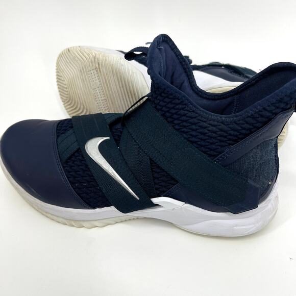 Nike Mens Lebron Soldier 12 TB Basketball Shoes Navy AT3872 Size 9.5 - Picture 1 of 7